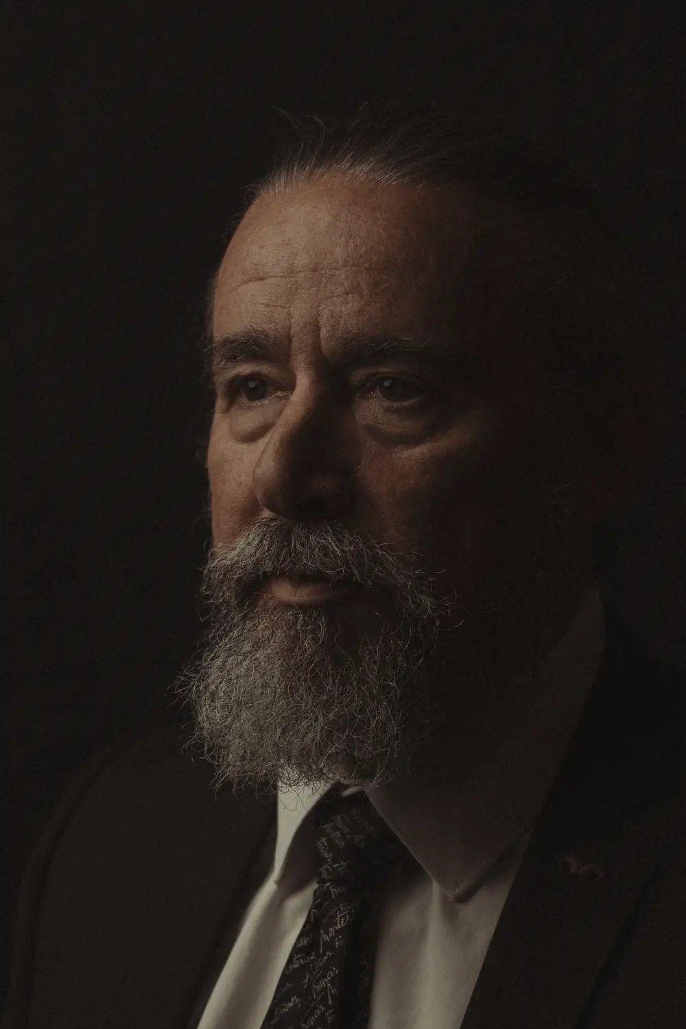 Headshot de actor de más edad